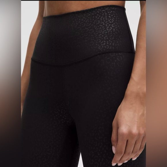 lululemon athletica Align High waisted leggings size 6 28” NWT - Picture 3 of 11